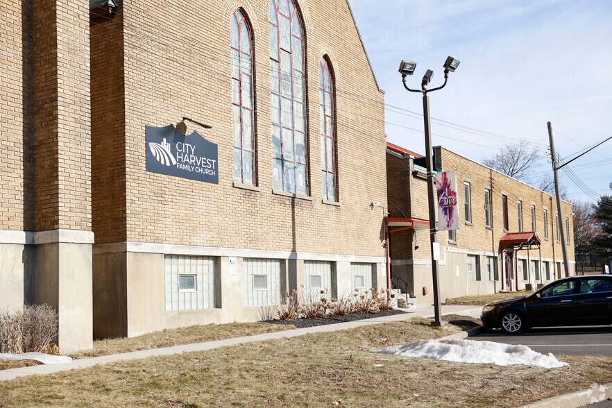 More Photos Of 585 Central Ave, Albany Religious Facility For Sale