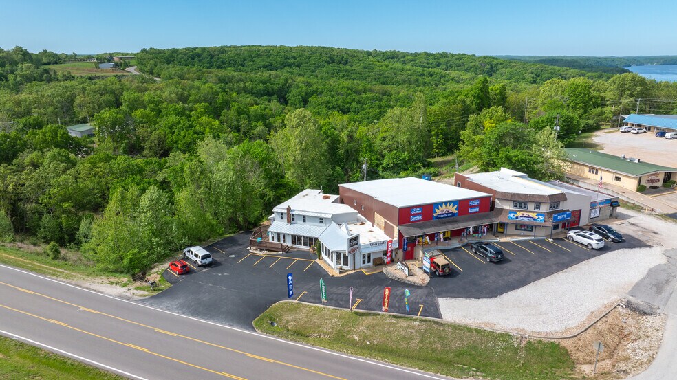 More Photos Of 15895 N State Highway 5, Sunrise Beach General Retail For Sale