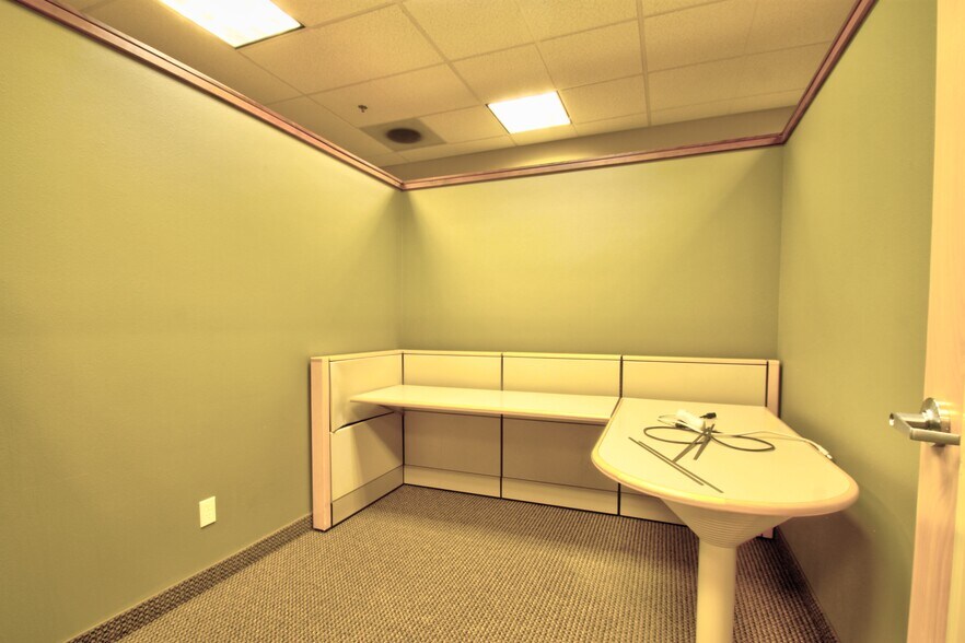 More Photos Of 2425 W Central Ave, Missoula Office For Lease