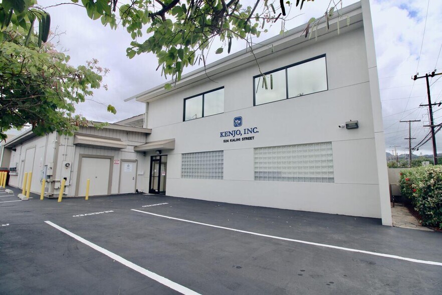 More Photos Of 524 Kalihi St, Honolulu Service For Sale
