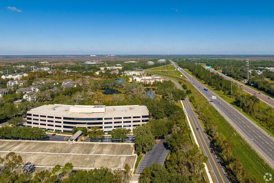 More Photos Of 12802 Tampa Oaks Blvd, Tampa Office For Lease