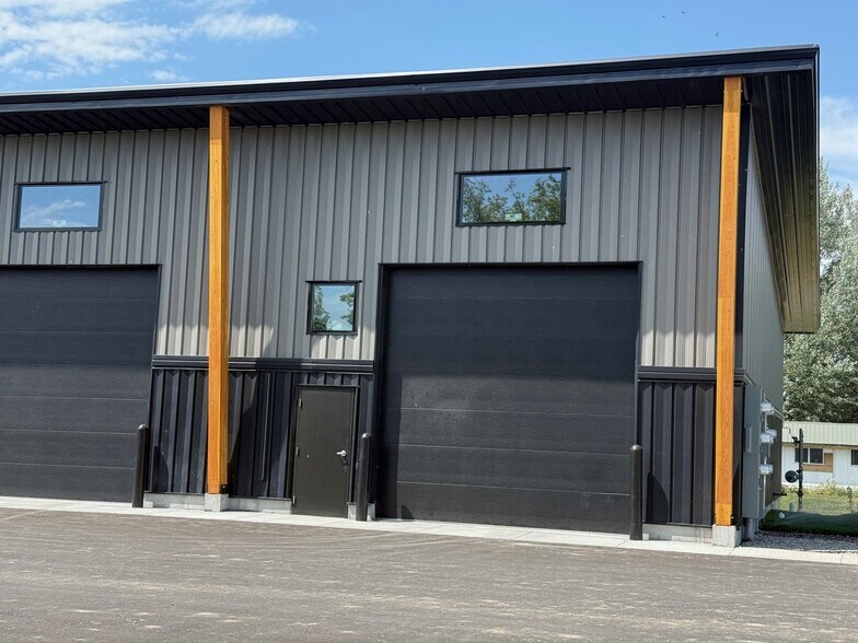 More Photos Of 4962 S 3300 W, Rexburg Light Distribution For Lease