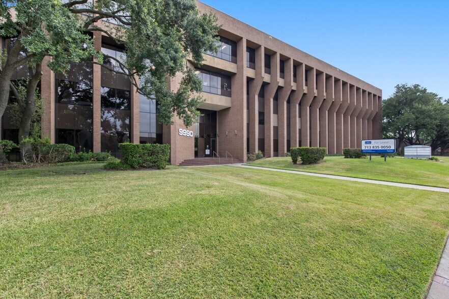 More Photos Of 9990 Richmond Ave, Houston Office For Lease