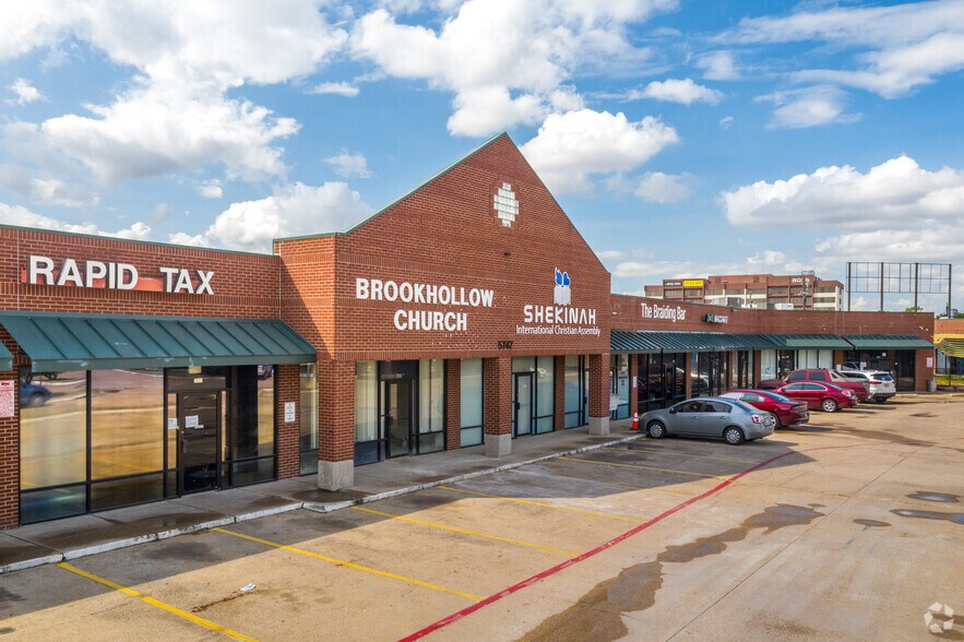 More Photos Of 5747 Samuell Blvd, Dallas Storefront For Sale