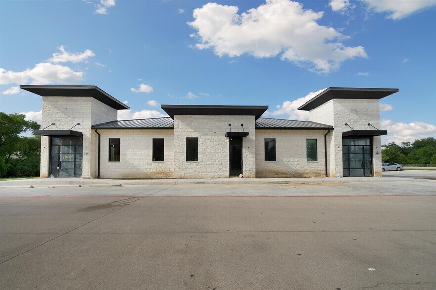 More Photos Of 420 N Kimball Ave, Southlake Medical For Lease