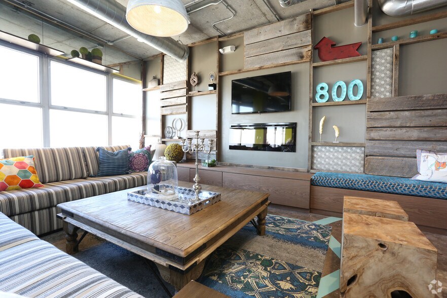 More Photos Of 800 S 4th St, Louisville Apartments For Lease