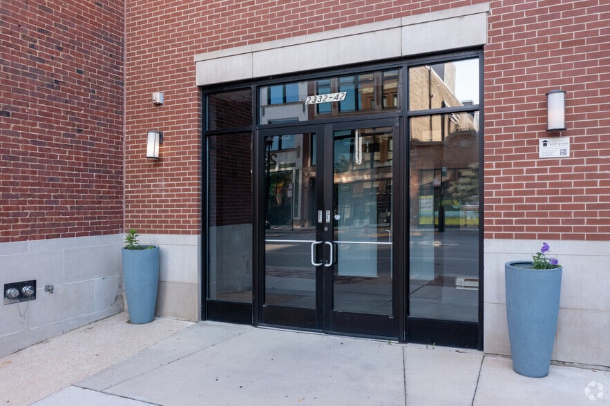 More Photos Of 2332-2342 S Michigan Ave, Chicago Apartments For Lease