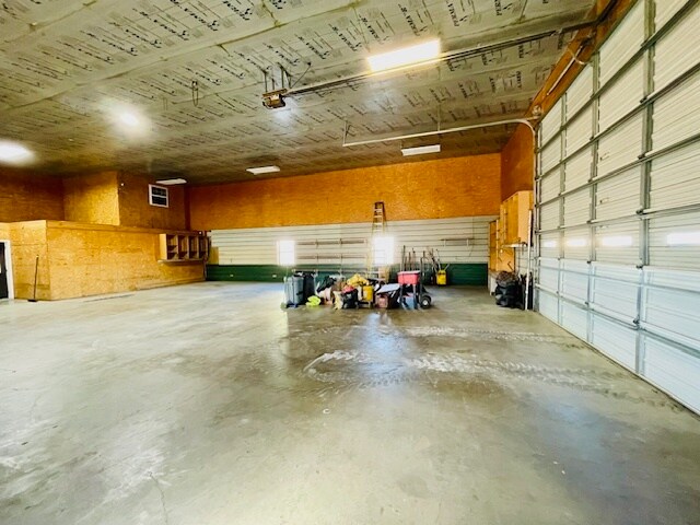 More Photos Of 475 Western Dr, Sikeston Flex For Sale