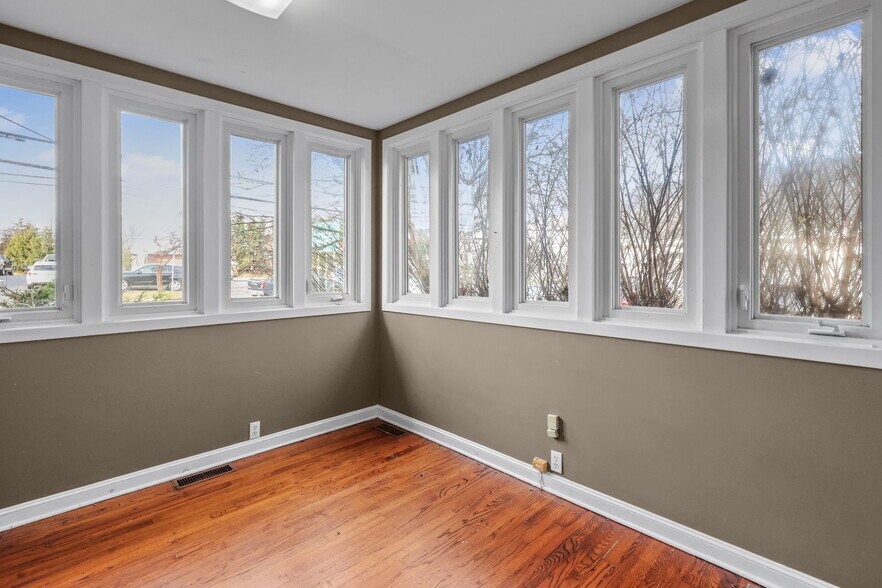 More Photos Of 863 State Rd, Princeton Medical For Lease