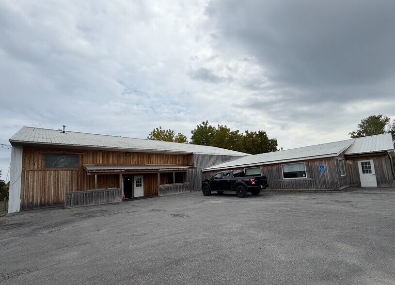 More Photos Of 10 Ruth St, Vernon General Retail For Sale