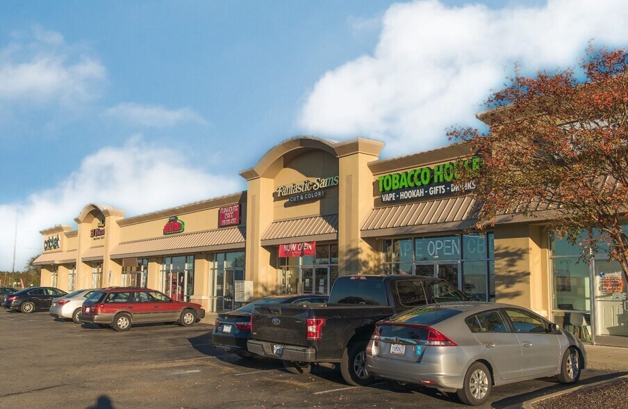 More Photos Of 202-206 W Nc-55 Hwy, Mount Olive Unknown For Lease