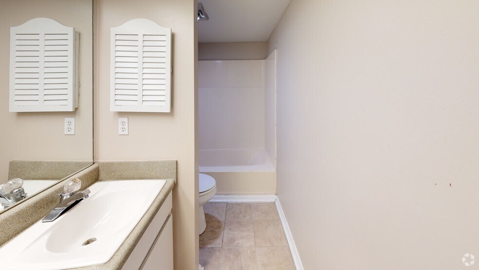 More Photos Of 1701 Skyline Dr, North Little Rock Multifamily For Sale