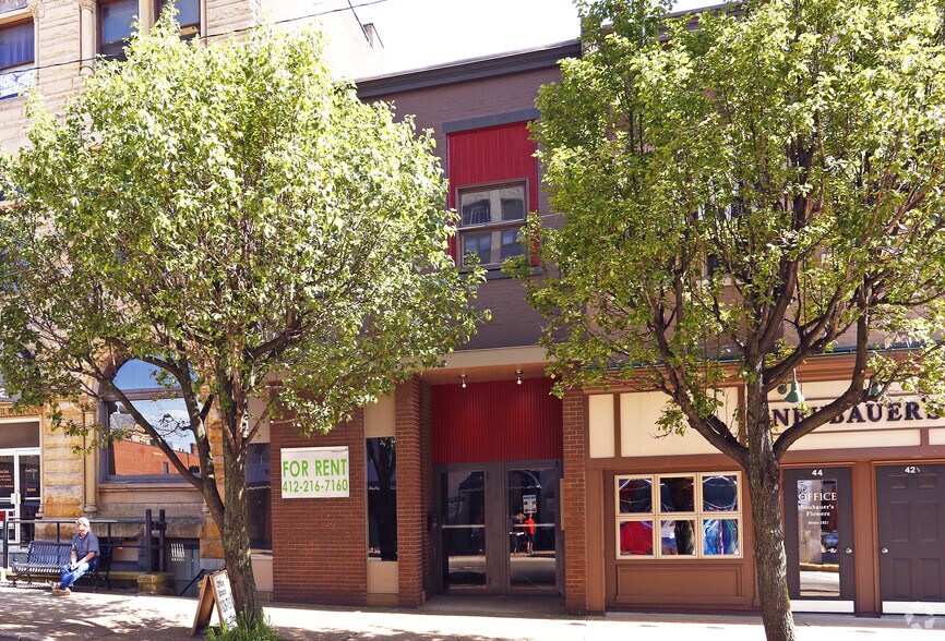 Primary Photo Of 46 E Main St, Uniontown Coworking Space