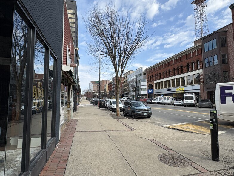 More Photos Of 968 Elm St, Manchester Storefront For Lease