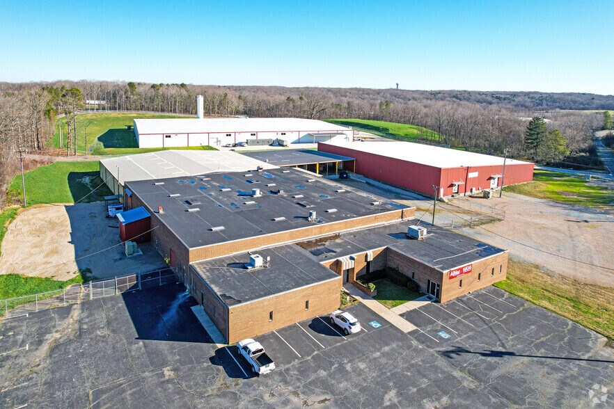 More Photos Of 6027 Stitt St, Monroe Warehouse For Lease