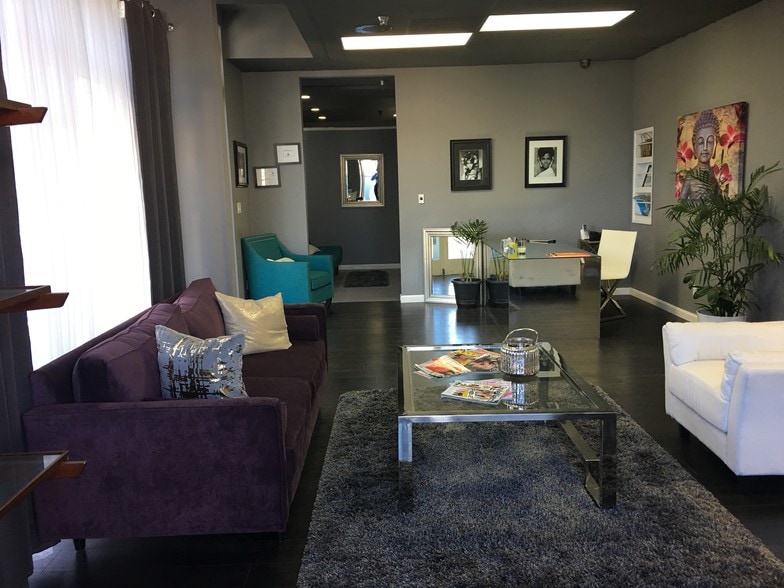 More Photos Of 5555 W Manchester Ave, Los Angeles Unknown For Lease