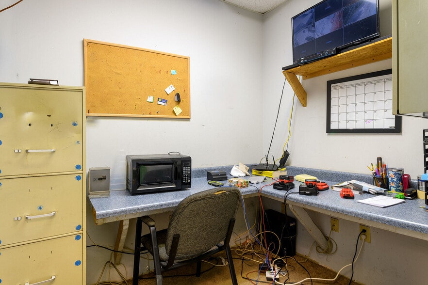 More Photos Of 921 Yadkinville Rd, Mocksville Carwash For Sale