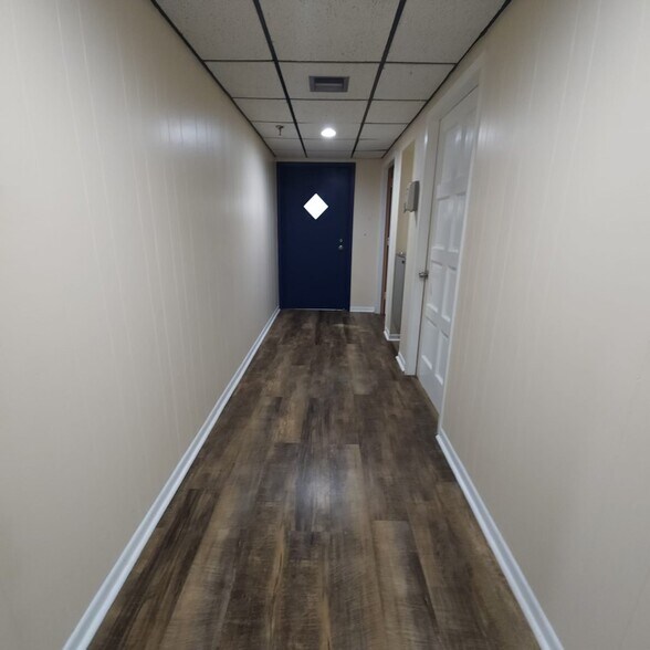 More Photos Of 2480 W 82nd St, Hialeah Warehouse For Lease