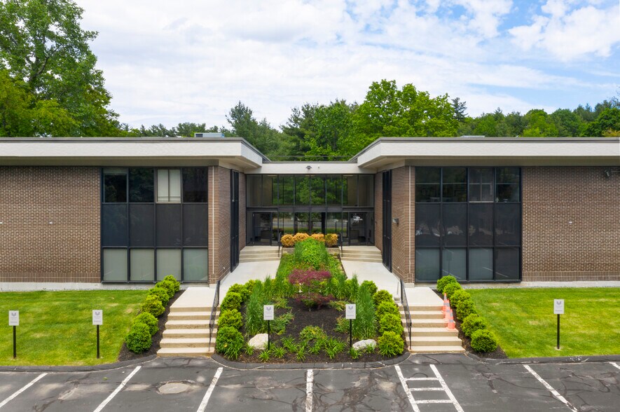 Primary Photo Of 154 Wells Ave, Newton Office For Lease
