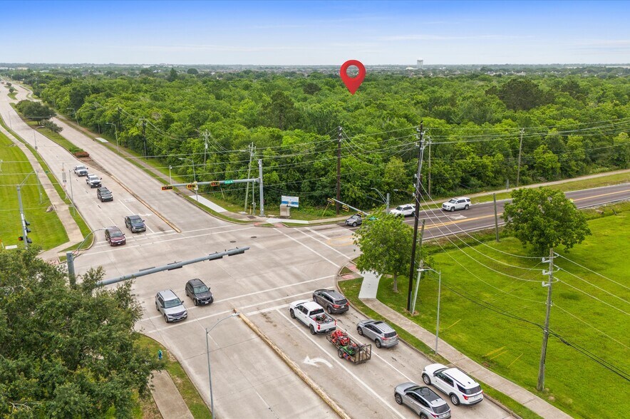 More Photos Of 4835 Magnolia Parkway, Pearland Land For Sale