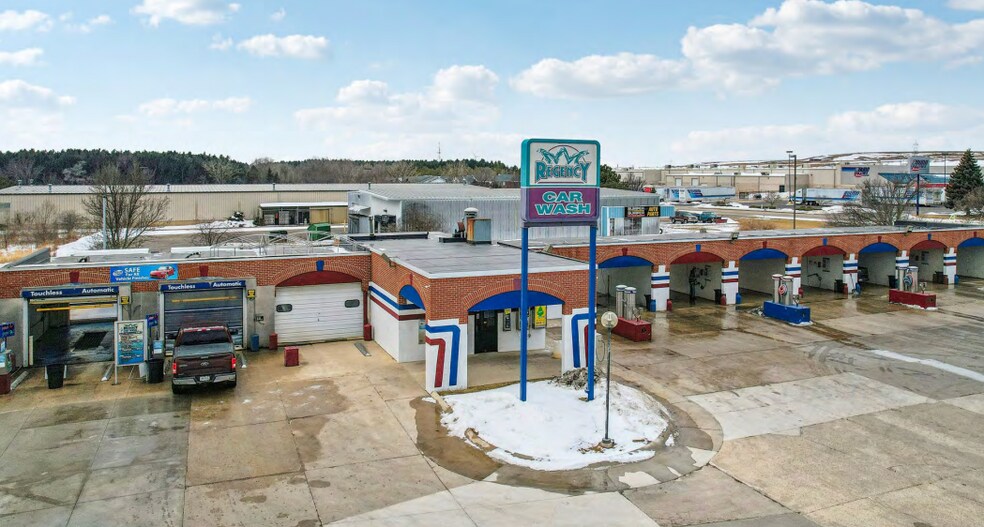 Primary Photo Of 6149 Regency West Dr, Racine Carwash For Sale