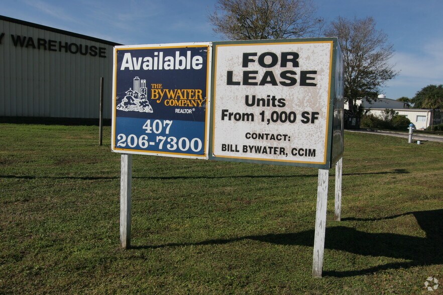 More Photos Of 3038 N John Young Pky, Orlando Warehouse For Lease