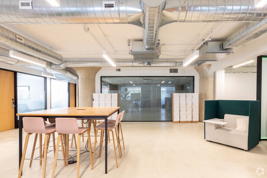 More Photos Of 175 Pearl St, Brooklyn Office For Lease