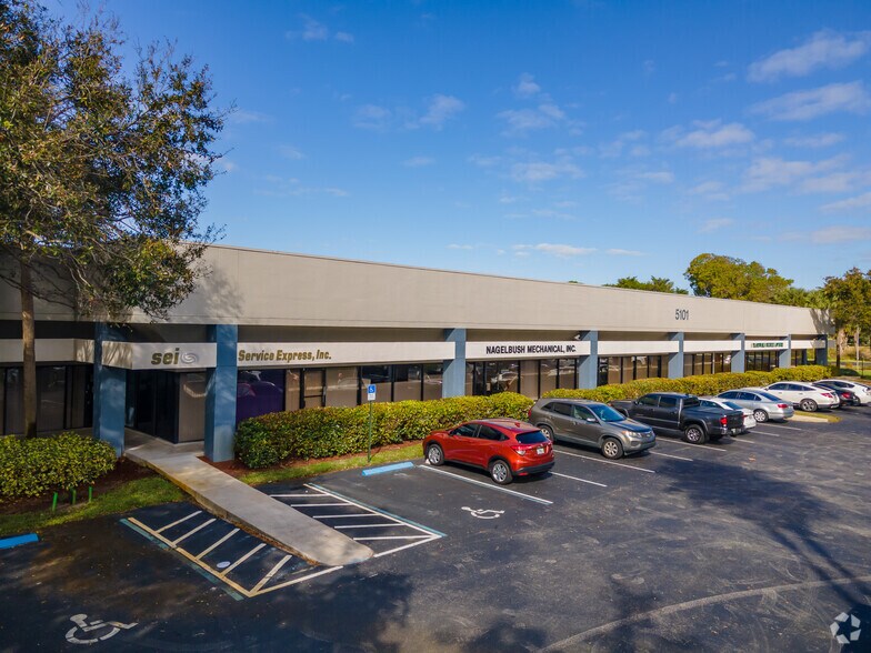 More Photos Of 5101 NW 21st Ave, Fort Lauderdale Light Distribution For Lease