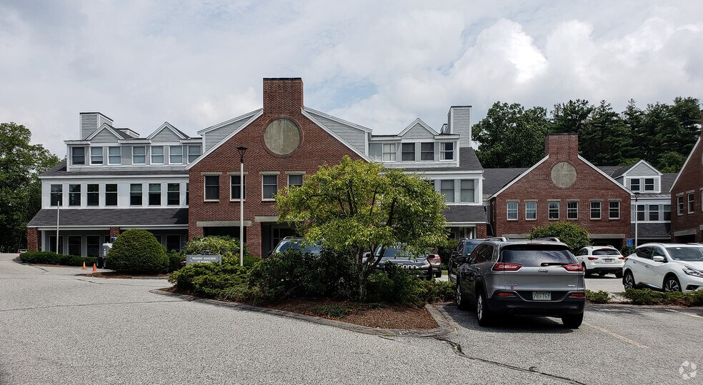 More Photos Of 266 Main St, Medfield Office For Lease