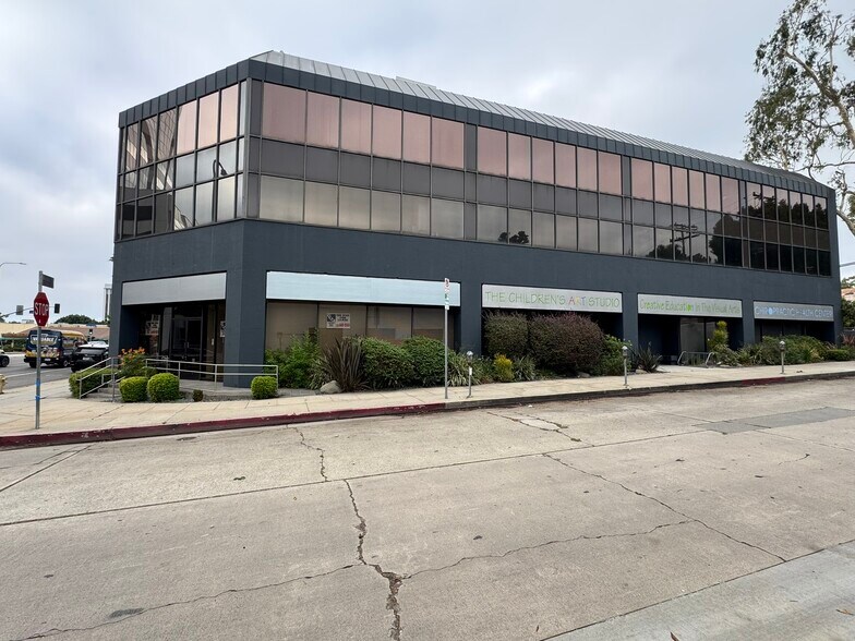 More Photos Of 12401 Wilshire Blvd, Los Angeles Medical For Lease