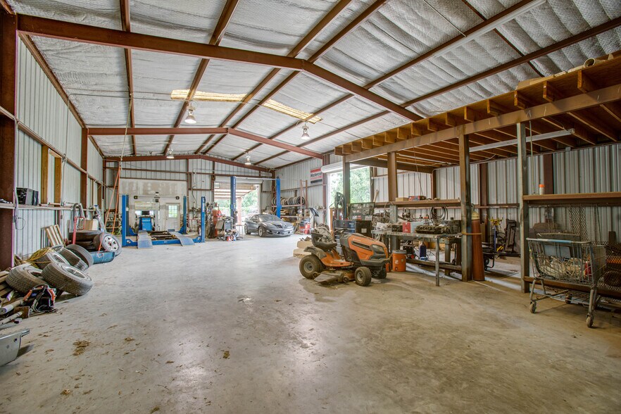More Photos Of 21123 Rhodes Rd, Spring Auto Repair For Sale