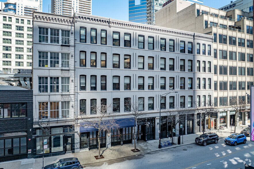 Primary Photo Of 10 W Hubbard St, Chicago Loft Creative Space For Lease