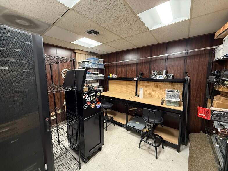 More Photos Of 6931 S Yosemite St, Englewood Office For Sale