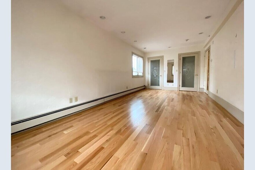 More Photos Of 1002 Beacon St, Brookline Storefront Retail Residential For Sale