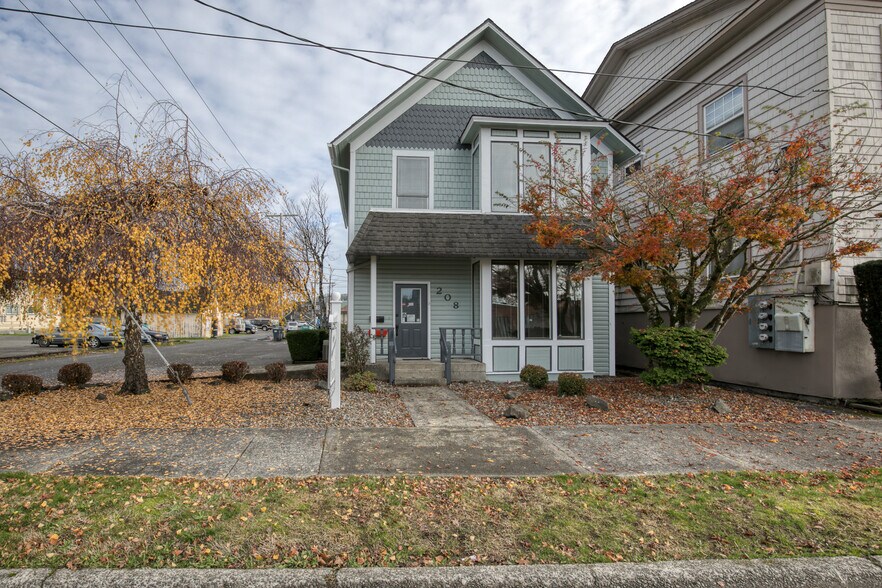 Primary Photo Of 208 N H St, Aberdeen Office For Sale