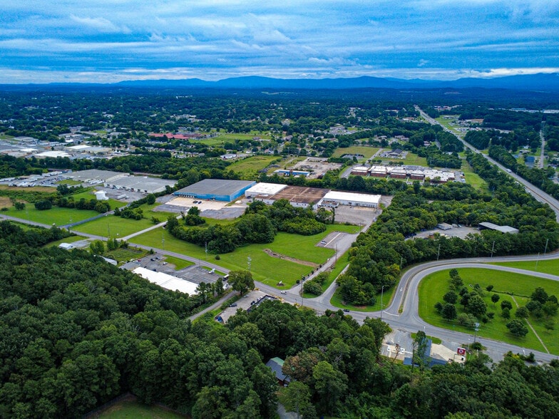 Primary Photo Of 2401 Blue Springs Rd, Cleveland Manufacturing For Sale