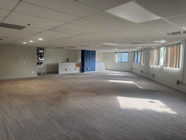 More Photos Of 9830 Prospect Ave, Santee Light Manufacturing For Lease