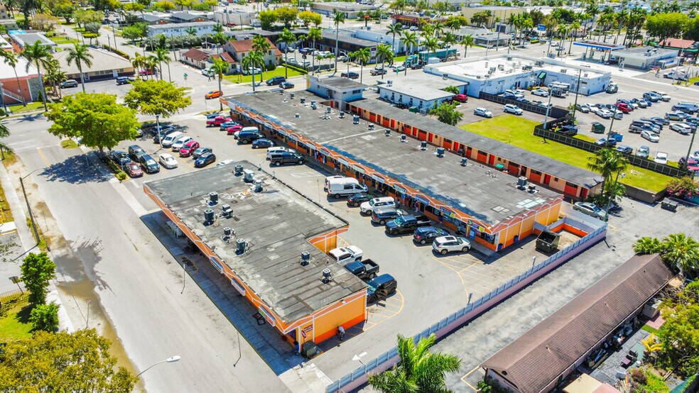 More Photos Of 854 N Krome Ave, Homestead Drugstore For Sale