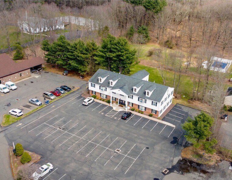 More Photos Of 24 Battle St, Somers Medical For Lease