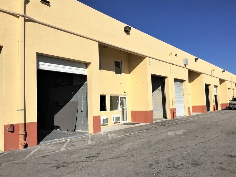 More Photos Of 23601 SW 133rd Ave, Princeton Warehouse For Lease