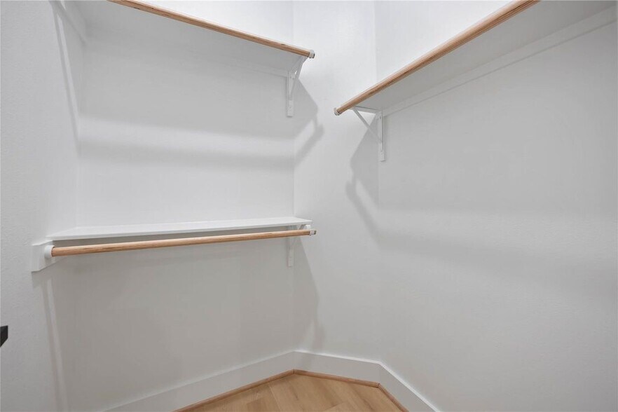 More Photos Of 4430 Knoxville Street #A-B, Houston Apartments For Sale
