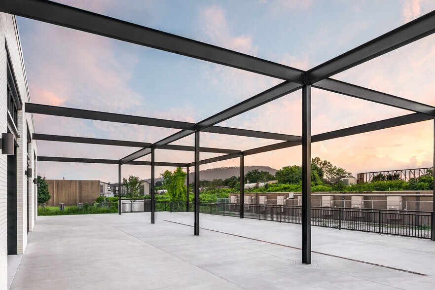 More Photos Of 1607 Central Ave, Chattanooga Storefront For Lease