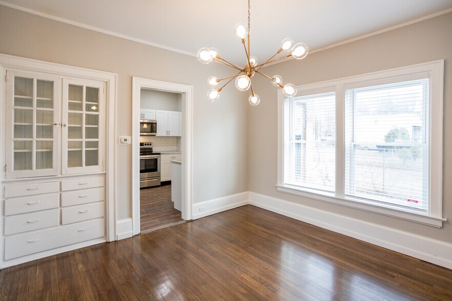 More Photos Of 8126 E Vernor Hwy, Detroit Apartments For Sale