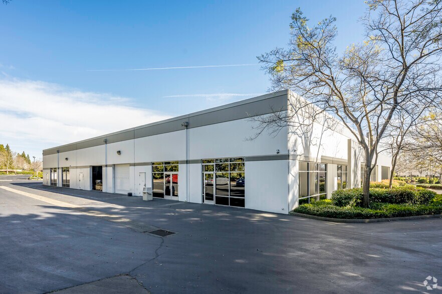 More Photos Of 3830 Atherton Rd, Rocklin Light Manufacturing For Lease