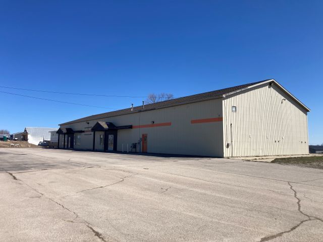 More Photos Of 274 N US Highway 31 S, Traverse City Auto Repair For Sale