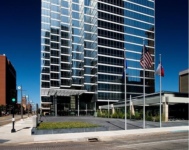 More Photos Of 901 Main St, Dallas Office For Lease