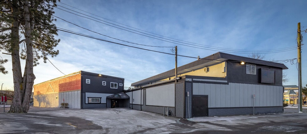 More Photos Of 32009 S Fraser Way, Abbotsford Storefront For Sale