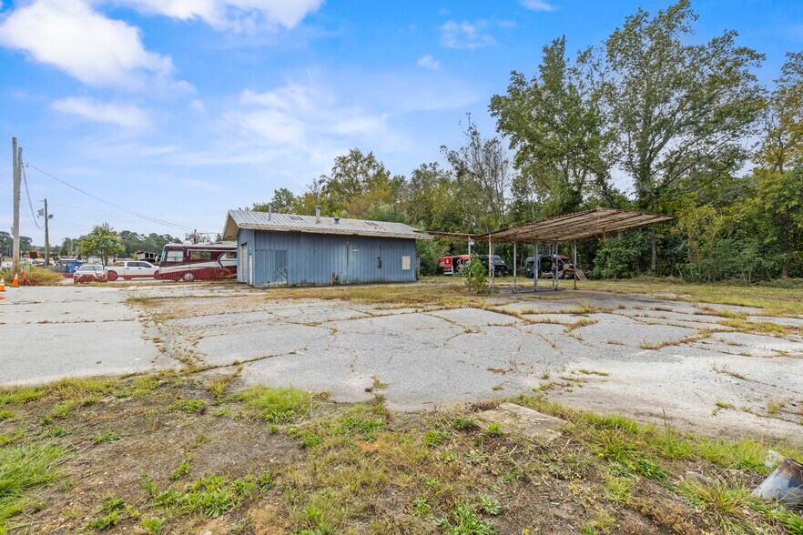 More Photos Of 4630 Augusta Rd, Greenville Auto Repair For Sale