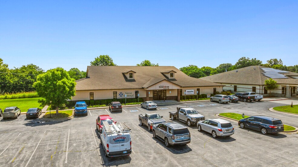 More Photos Of 4140 SE Adams Rd, Bartlesville Medical For Sale