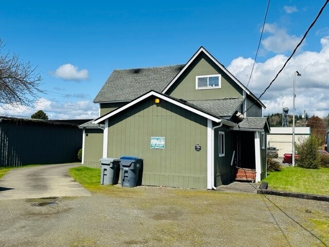 More Photos Of 109 Main, Elma General Retail For Sale